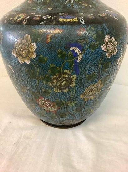 Grand vase cloisonné style asiatique, quelques...