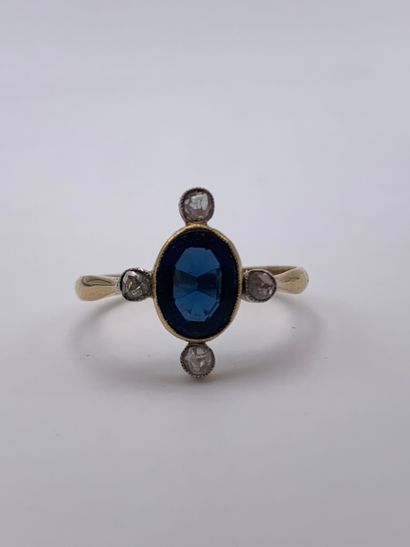 Bague en or jaune 750 millièmes ornée d une...