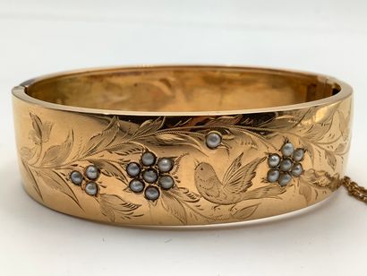 Bracelet en or jaune 750 millième à décor...