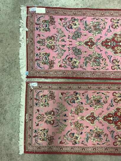 2 Oriental-style wool carpet, pink background,...