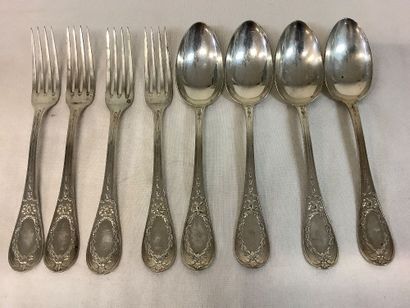 Argent: partie de ménagère en argent poinçon...