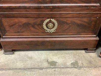 Louis-Philippe style mahogany and mahogany...