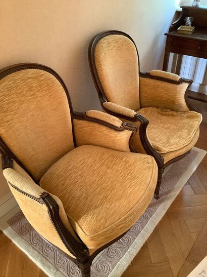 Lot 289 Suite : Ensemble du mobilier d'une...