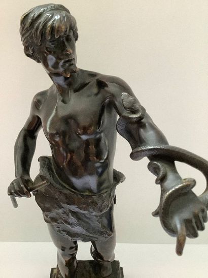 Statuette en bronze sur socle marbre «FASCINATOR»...
