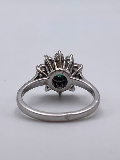 Bague en or gris 750 millièmes, centrée d...