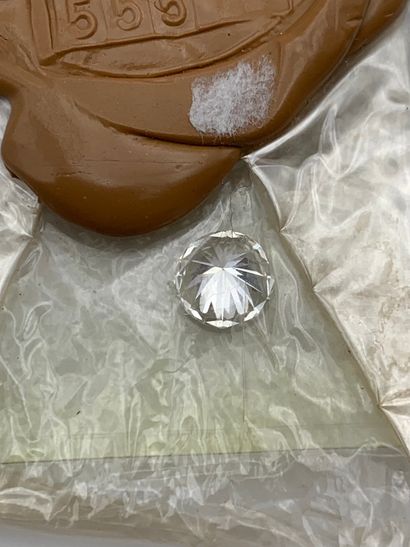 LOT SUPPRIMÉ DE LA VENTE - Diamant taille...