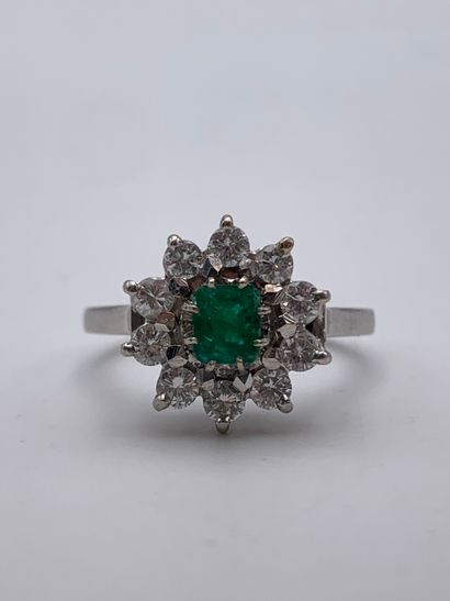 Bague en or gris 750 millièmes, centrée d...