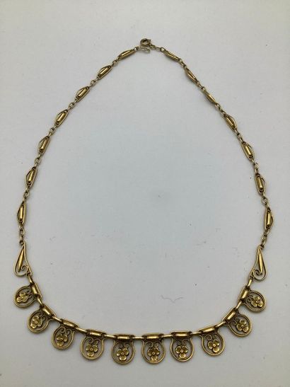Collier en or jaune 750 millièmes. 42 cm
Poids...