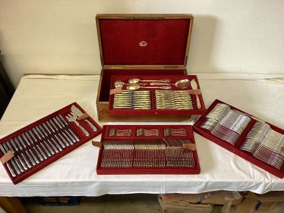 Argent et Vermeil: Très belle Ménagère en...