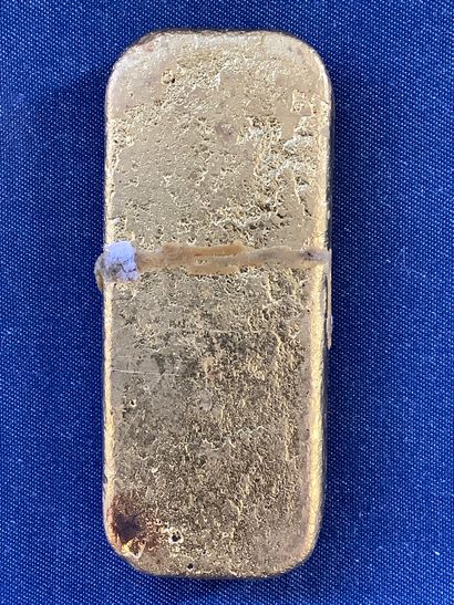 Lingot d’or de 1 kg numéroté 974851, avec...