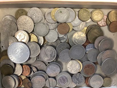 583 grams of current coins, including a few...