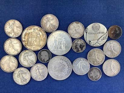Silver coins weighing a total of 710gr, including...