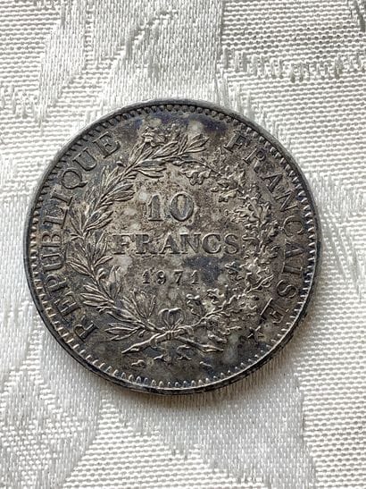 10 franc Hercules coin.