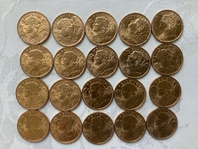 Lot de 20 pièces 20 francs or : 1915, 1922,...