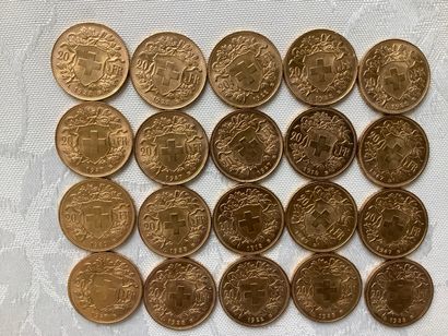 Lot de 20 pièces 20 francs or : 1915, 1922,...