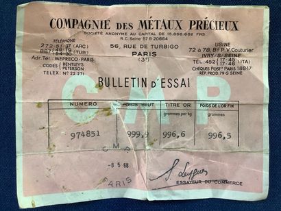 Lingot d’or de 1 kg numéroté 974851, avec...
