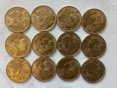12 pièces 20 francs or, années 1922, 1935,...