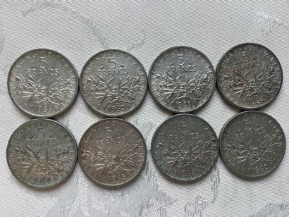 804 grams of silver 5 fr smeuse coins,