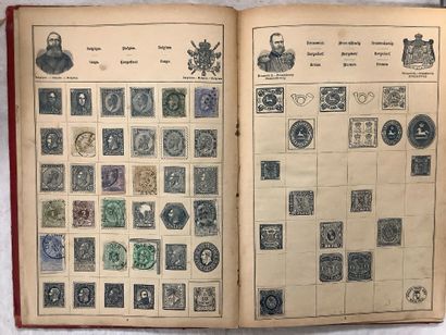 Ensemble de quatre petits albums de timbres,...