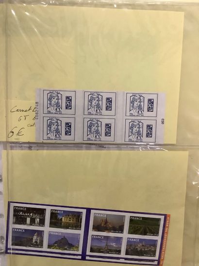 Classeur de timbres français neufs après...
