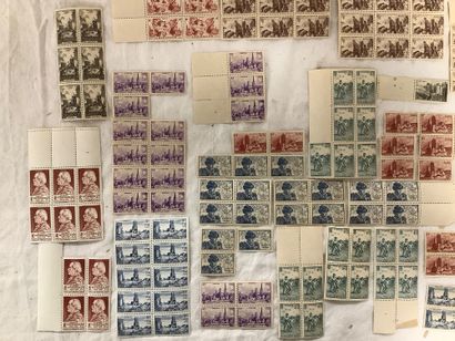 France - Ensemble de timbres neufs de 19...