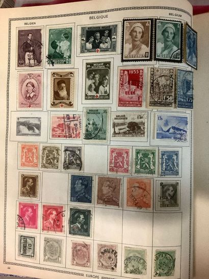 Album de timbres du monde, période XXe siècle,...