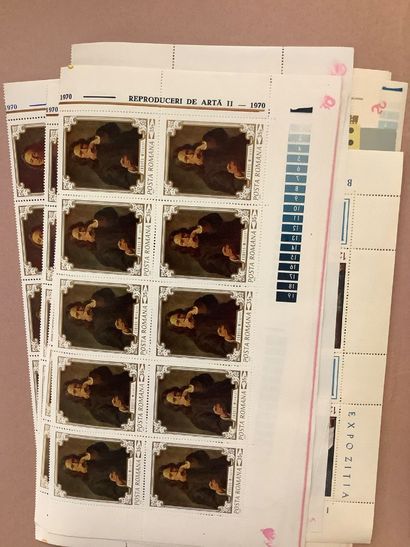 ROUMANIE - Six feuilles d’album de timbres...