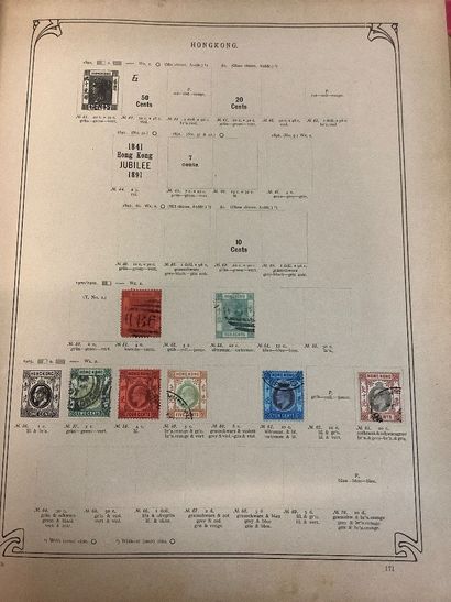 Album de timbres anciens de plus de 300 pages...