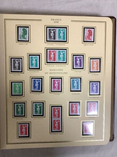 Album Ceres type “Présidence” avec les timbres...
