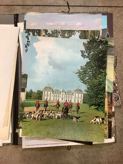 Portfolio entier d’affiches et de reproductions...