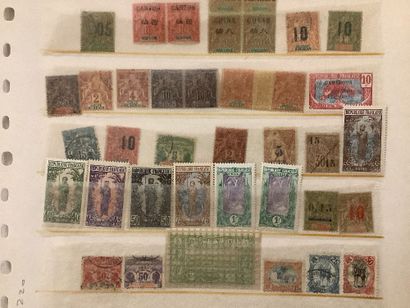 COLONIES - Deux planches d’album de timbres...