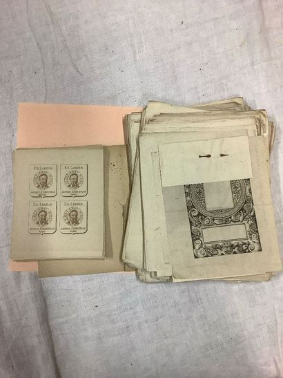 Ex libris. Lot composé d’une quinzaine d’ex...