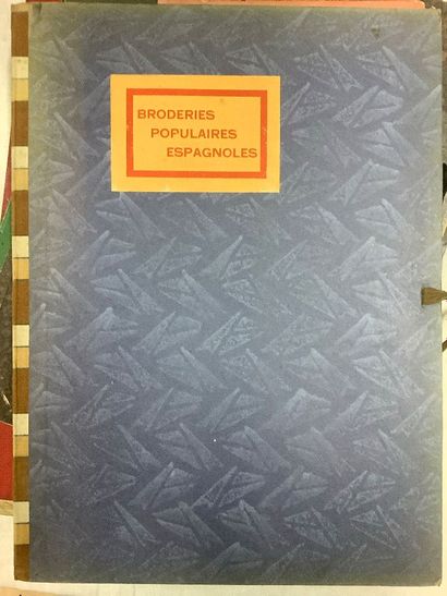 Ensemble de planches iconographiques sous...