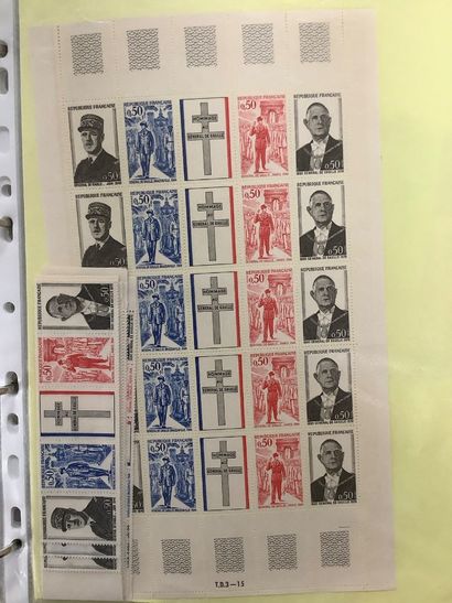 Classeur de timbres français neufs après...