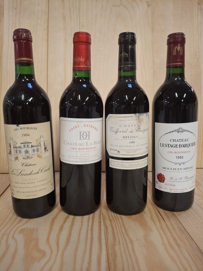 Lots de 4 bouteilles:
1 Château Lestage -Darquier...