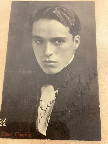 Charlie Chaplin , photographie dédicacée...