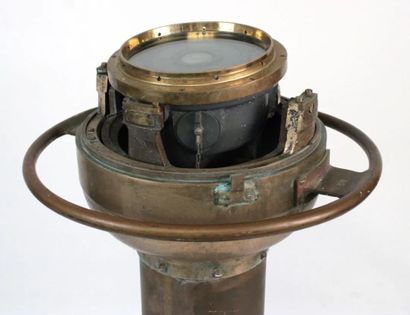 Marine : Important Compas Répétiteur de 1953,...