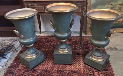 Suite de 3 grandes lampes style Médicis en...