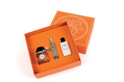HERMES ''TWILLY
Set including 1 perfume +...