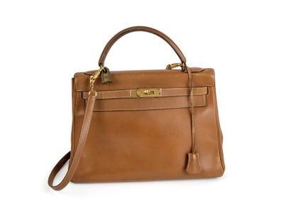 HERMES
Kelly'' 32 cm bag, Epsom gold leather,...