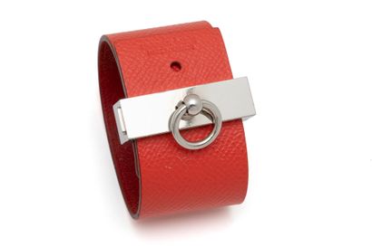 HERMES ''Illusions
Pink Epsom leather cuff...