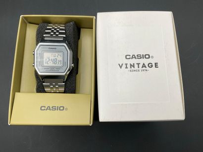 CASIO VINTAGE, montre à quartz , collection...