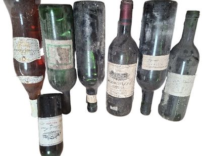 7 Vieilles bouteilles 6 en 75cl et 1 en 37,5cl...