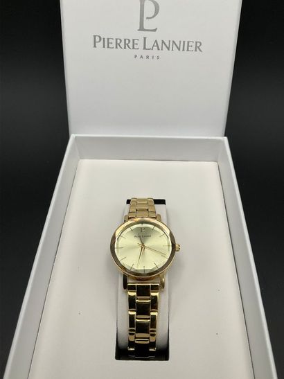PIERRE LANNIER, montre femme bracelet acier...