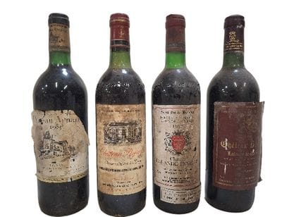 Lot de 4 bouteilles:
1Château Brouard 1988...