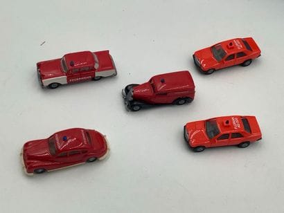 Lot de 42 véhicules de pompiers divers pays...