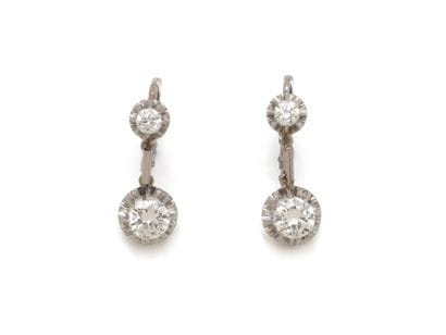 Paire de boucles d'oreilles dormeuses en...