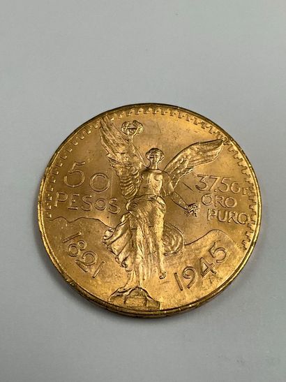50 pesos en or 1945. Poids : 41,59 gramm...
