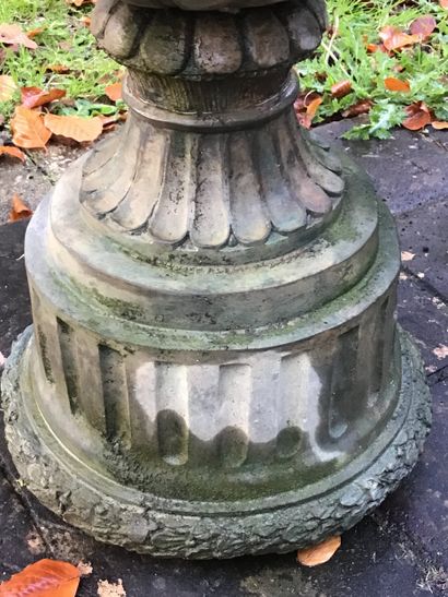 Pair of Medici vases in lost-wax cast brass,...