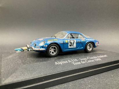 Voitures et motos miniatures «grand prix»....